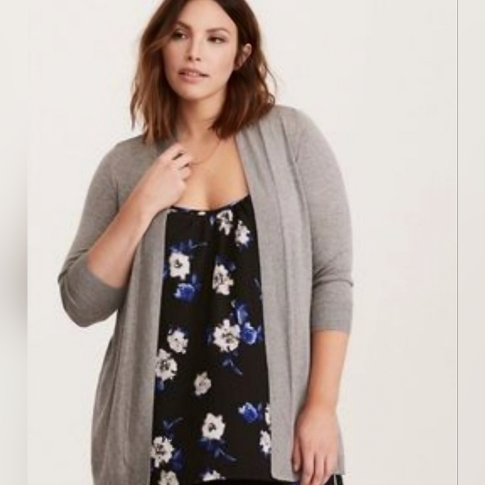 Torrid Boho gray Pointelle Knit open front cardigan with open  split back Size